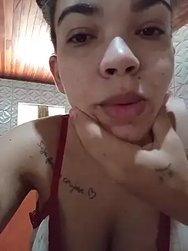 Snapshot of oliveira_k chatting on 10/24/25, 12:12 oliveira k online show from 10/24/25, 12:12