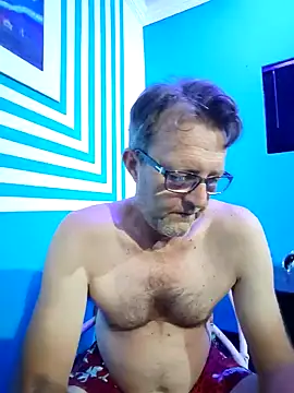 Snapshot of itsmeyes69 chatting on 01/12/25, 08:14 itsmeyes69 online show from 01/12/25, 08:14