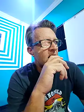 Snapshot of itsmeyes69 chatting on 01/18/25, 09:02 itsmeyes69 online show from 01/18/25, 09:02