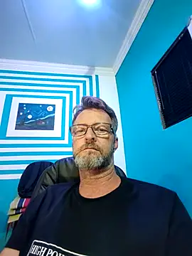 Snapshot of itsmeyes69 chatting on 02/21/25, 08:38 itsmeyes69 online show from 02/21/25, 08:38