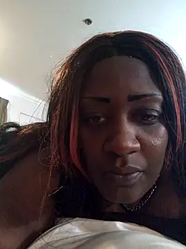ExoticChocolit online show from 02/08/26, 08:12