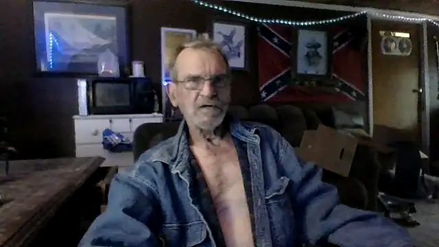 Snapshot of Aldick68 chatting on 03/30/26, 12:17 Aldick68 online show from 03/30/26, 12:17