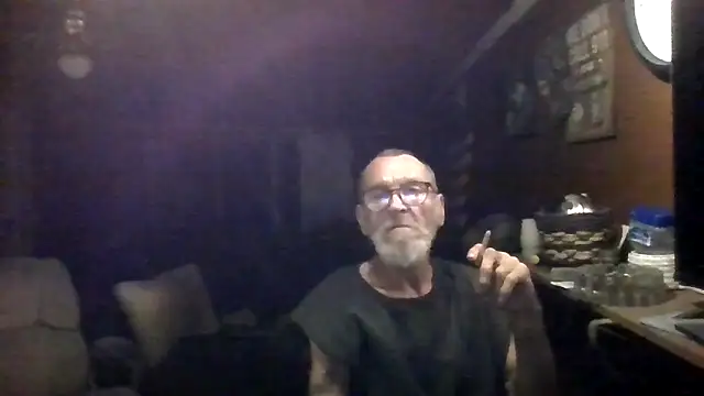 Snapshot of Aldick68 chatting on 06/20/26, 05:32 Aldick68 online show from 06/20/26, 05:32