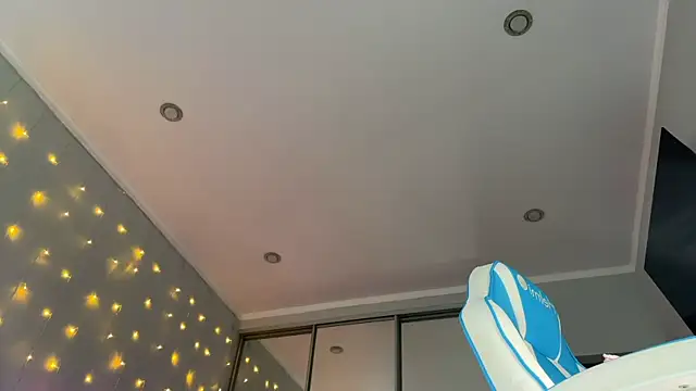 Snapshot of Mercedes_Robinson chatting on 01/26/25, 07:10 Mercedes Robinson online show from 01/26/25, 07:10