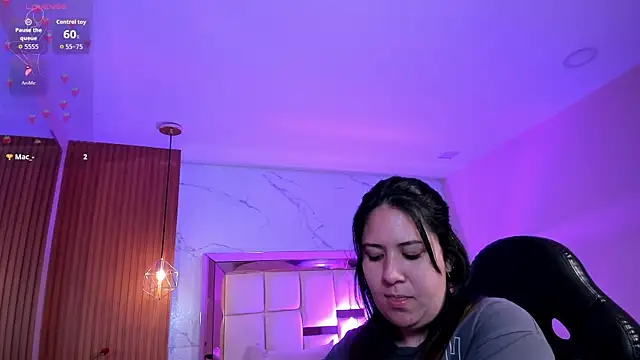 zoes milee online show from 02/26/26, 11:31