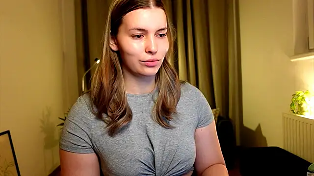 Snapshot of ShyHotNerd chatting on 02/22/25, 04:40 ShyHotNerd online show from 02/22/25, 04:40