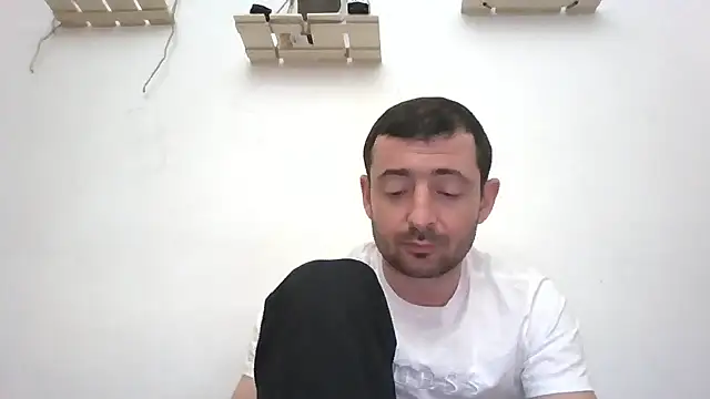 Snapshot of SeX_roomX chatting on 01/31/25, 12:39 SeX roomX online show from 01/31/25, 12:39