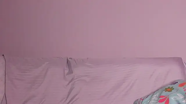 RubiSharqui  online show from 04/17/26, 07:06