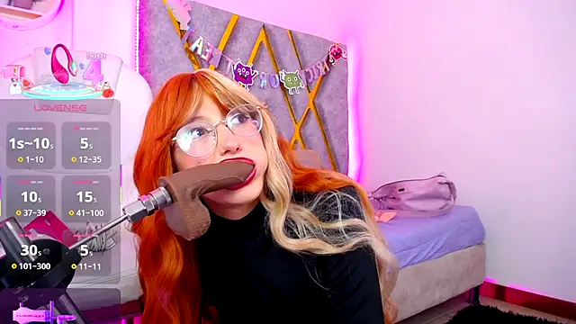 SussanHottye1  online show from 12/01/25, 10:31