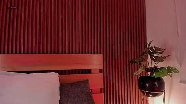 alliss ginger  online show from 02/07/26, 10:02