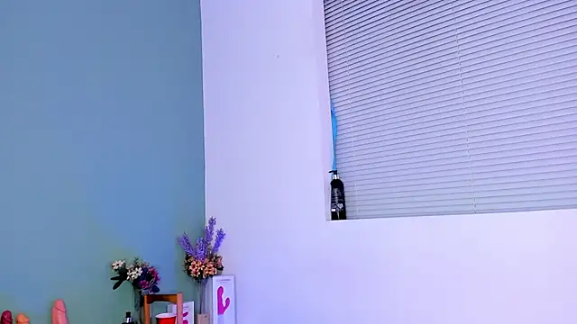 LovelyNickii online show from 03/07/25, 12:34