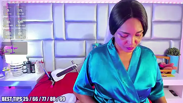 LovelyNickii online show from 02/27/26, 12:38