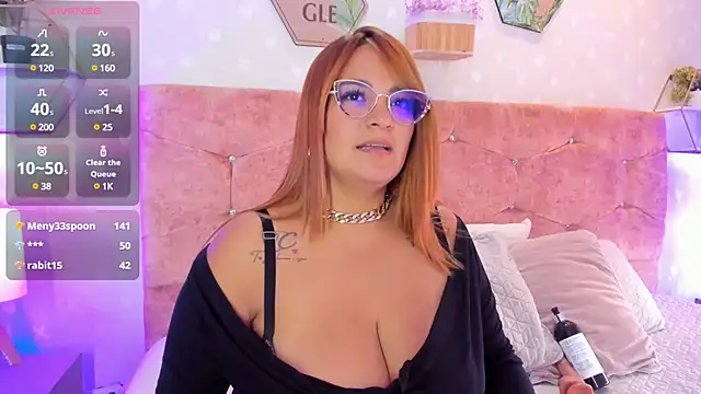 Snapshot of Elise-Leyton chatting on 02/07/25, 04:24 Elise-Leyton online show from 02/07/25, 04:24