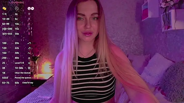 Mika Rayy online show from 03/06/25, 08:48