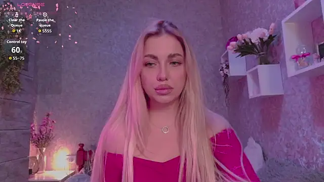 Mika Rayy online show from 10/10/25, 06:18