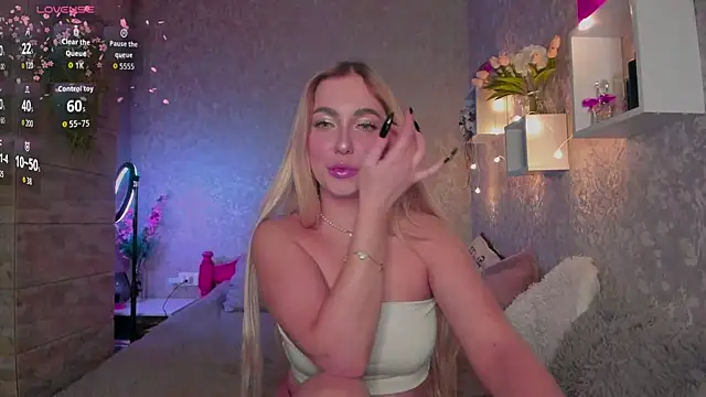 Mika Rayy online show from 11/25/25, 08:20