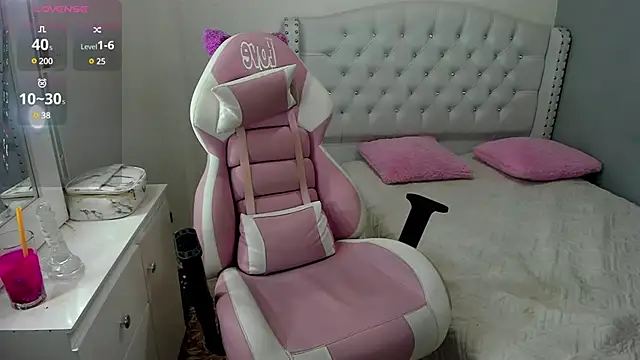 Alana ponsee online show from 01/26/25, 03:17