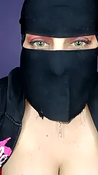 Snapshot of shosho500500 chatting on 01/13/26, 08:14 shosho500500 online show from 01/13/26, 08:14