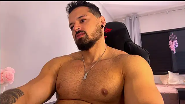 Lucasfit24 online show from 11/16/25, 03:28