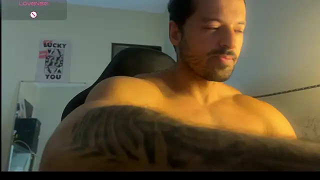 Lucasfit24 online show from 03/04/26, 02:12