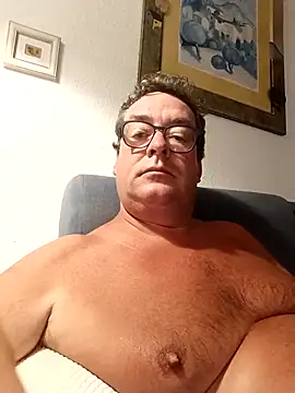 Snapshot of MountJohnXL chatting on 03/01/25, 01:11 MountJohnXL online show from 03/01/25, 01:11