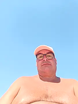 Snapshot of MountJohnXL chatting on 03/16/25, 03:17 MountJohnXL online show from 03/16/25, 03:17