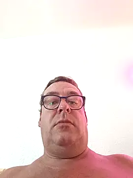 Snapshot of MountJohnXL chatting on 02/22/26, 02:02 MountJohnXL online show from 02/22/26, 02:02