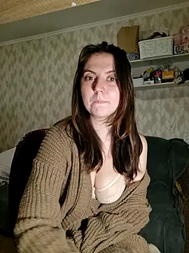 Snapshot of Melenka chatting on 03/14/26, 10:37 Melenka online show from 03/14/26, 10:37