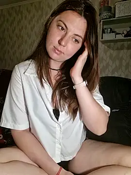 Snapshot of Melenka chatting on 05/20/26, 09:32 Melenka online show from 05/20/26, 09:32