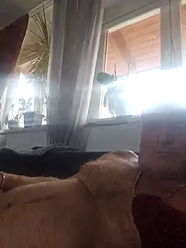 Snapshot of zsugabubus88 chatting on 10/31/25, 10:49 zsugabubus88 online show from 10/31/25, 10:49