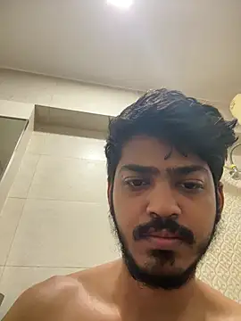 cute modell online show from 01/15/25, 04:04