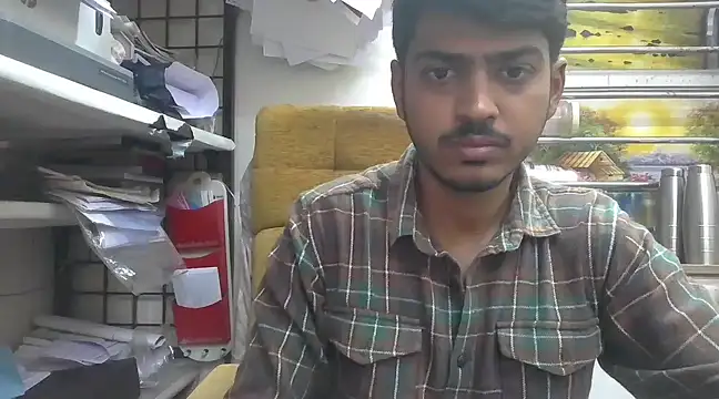 cute modell online show from 02/28/25, 08:31