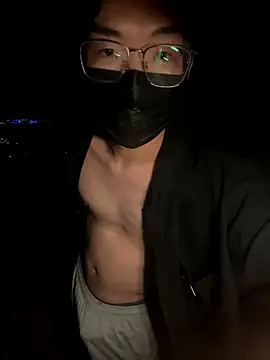 yfx468 online show from 10/29/25, 04:42