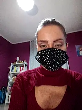 Akemi rossi online show from 11/06/25, 03:24