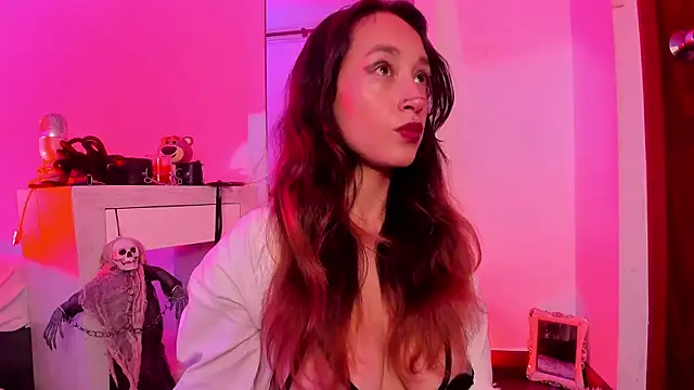 coral jonesss online show from 10/23/25, 02:49