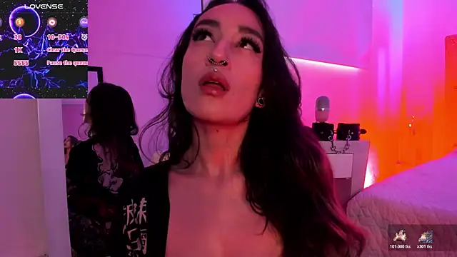 coral jonesss online show from 11/19/25, 03:45