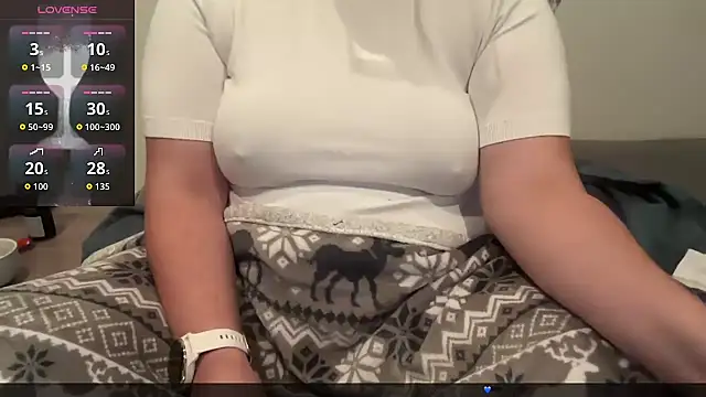 Teasingsarah online show from 10/28/25, 02:09