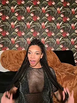 Snapshot of goddesskash chatting on 02/02/25, 01:45 goddesskash online show from 02/02/25, 01:45