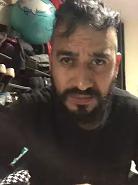 leonardohot1987 online show from 02/02/25, 05:10