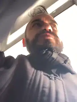 leonardohot1987 online show from 02/07/25, 08:20