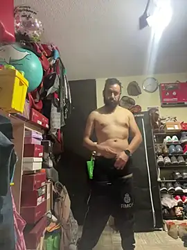 leonardohot1987 online show from 02/28/25, 05:15