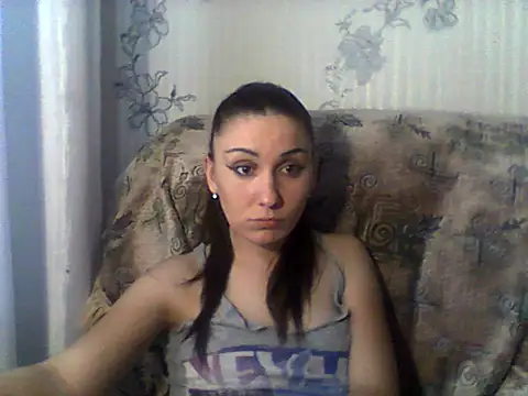 Snapshot of Yuliia30 chatting on 02/14/25, 11:31 Yuliia30 online show from 02/14/25, 11:31