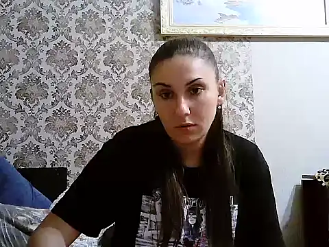 Snapshot of Yuliia30 chatting on 09/14/25, 01:21 Yuliia30 online show from 09/14/25, 01:21