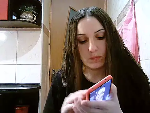 Yuliia30 online show from 03/27/26, 04:40