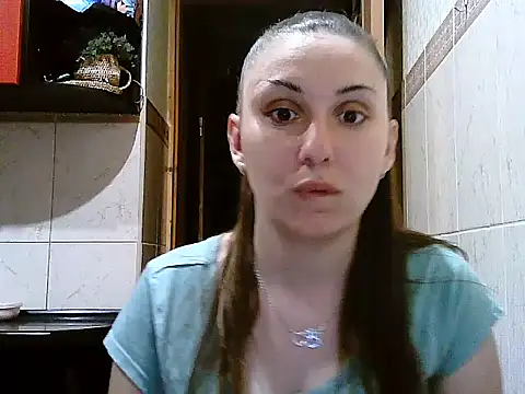 Yuliia30 online show from 04/02/26, 09:01