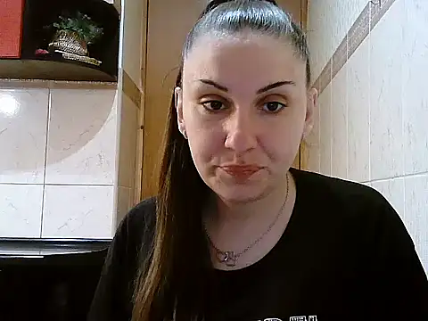Yuliia30 online show from 04/25/26, 04:26