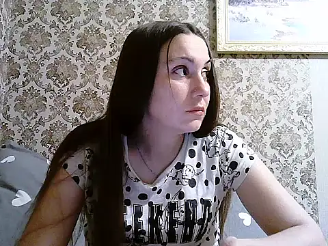 Yuliia30 online show from 05/20/26, 04:13