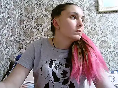 Snapshot of Yuliia30 chatting on 06/27/26, 07:19 Yuliia30 online show from 06/27/26, 07:19