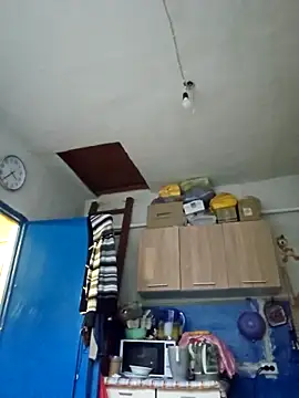 Jyleta online show from 11/07/25, 01:33