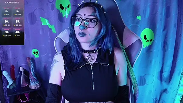 Kimlennox  online show from 01/19/26, 01:48